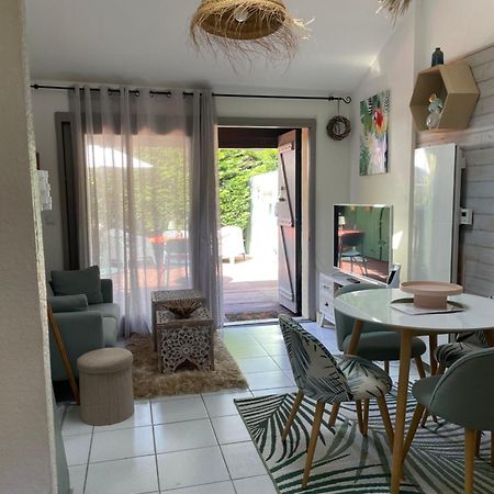 Jolie Maison Au Golf Lacanau Eksteriør billede